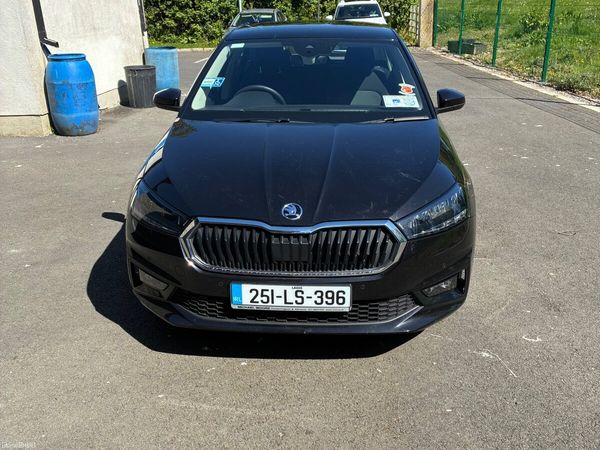 Skoda Fabia Hatchback, Petrol, 2025, Black