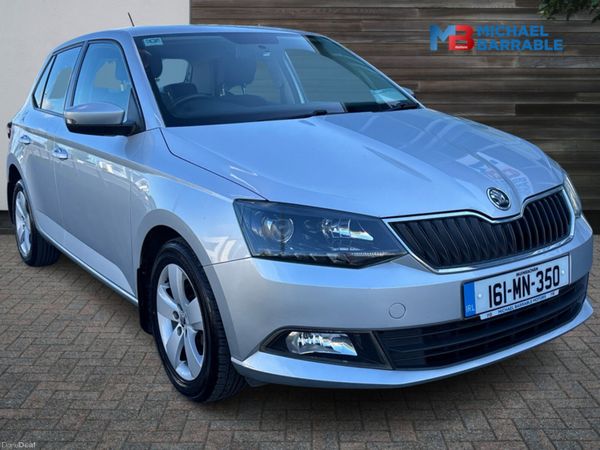 Skoda Fabia Hatchback, Petrol, 2016, Silver