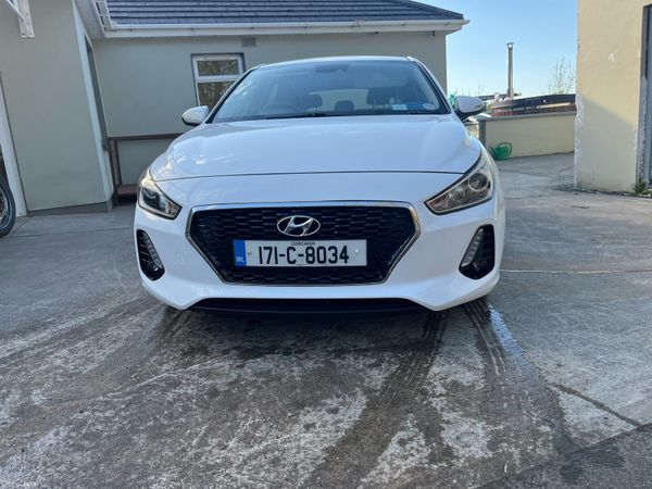 Hyundai i30 Hatchback, Diesel, 2017, White