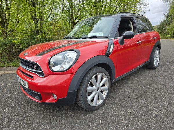 Mini Countryman Hatchback, Diesel, 2015, Red