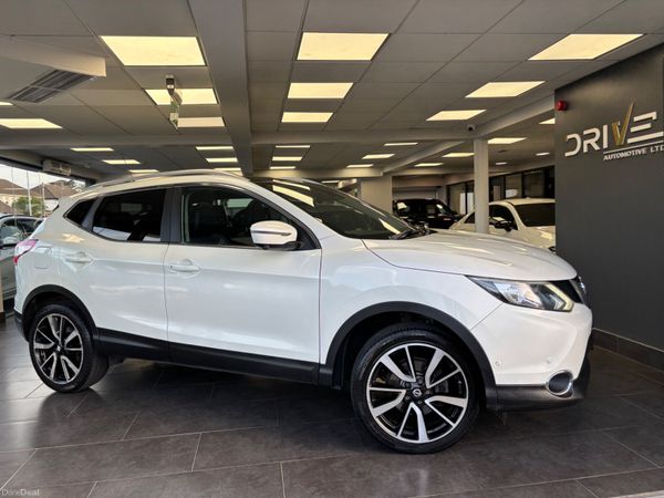 Nissan Qashqai SUV, Diesel, 2017, White