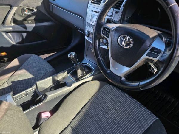 Toyota Avensis Estate, Diesel, 2012, Grey