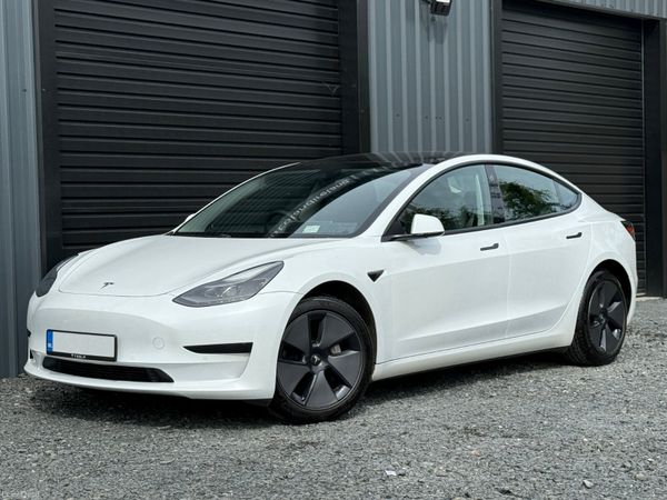 Tesla Model 3 Saloon, Electric, 2022, White