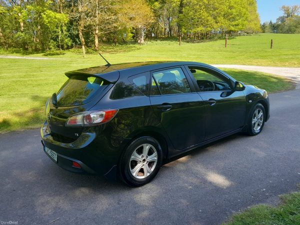 Mazda Mazda3 Hatchback, Diesel, 2012, Black