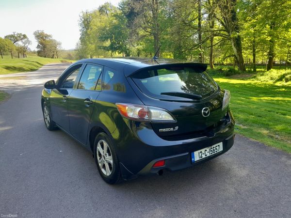 Mazda Mazda3 Hatchback, Diesel, 2012, Black