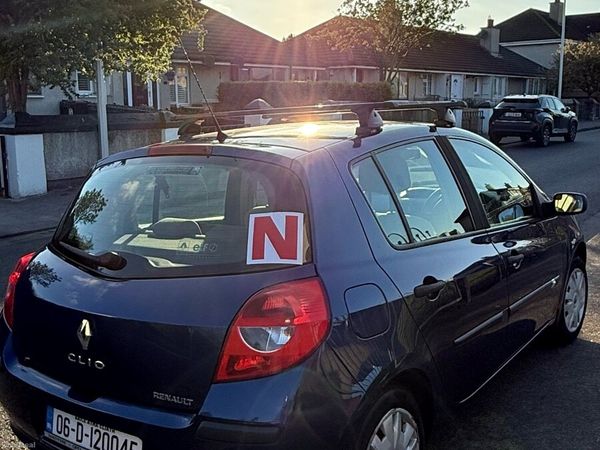 Renault Clio Hatchback, Petrol, 2006, Blue