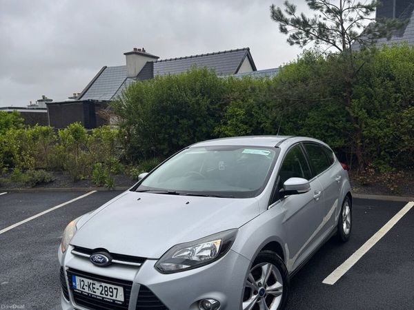 Ford Focus Hatchback, Diesel, 2012, Silver