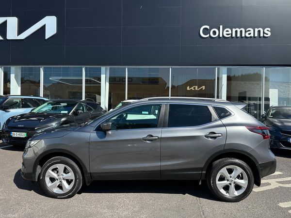 Nissan Qashqai MPV, Petrol, 2021, Grey