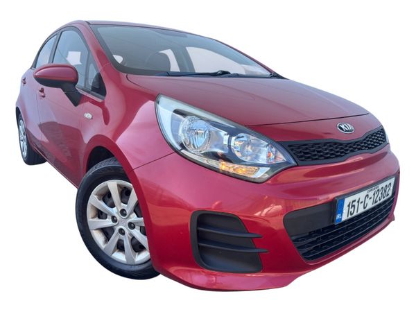 Kia Rio Hatchback, Petrol, 2015, Red