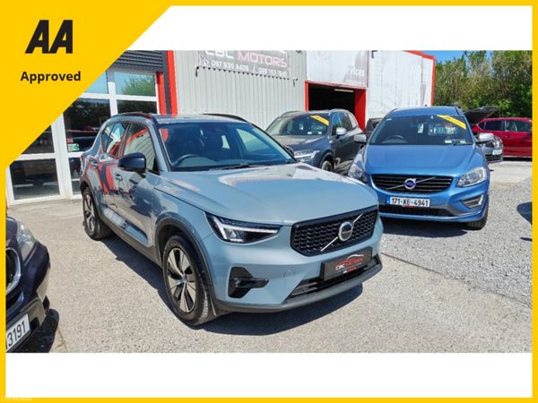 Volvo XC40 SUV, Petrol Plug-in Hybrid, 2022, Grey