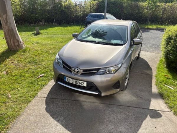 Toyota Auris MPV, Petrol, 2013, Bronze