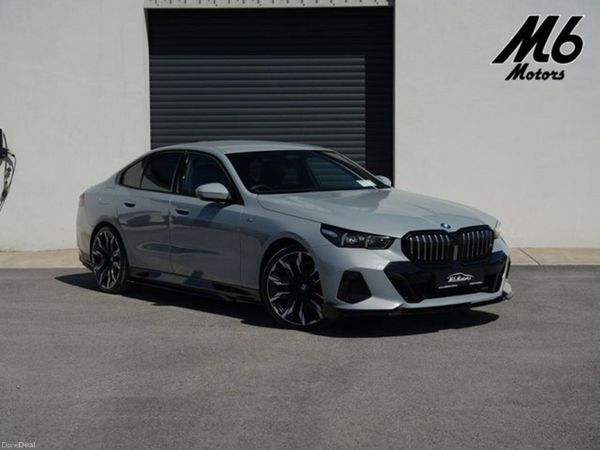BMW 5-Series Saloon, Petrol Hybrid, 2025, Grey