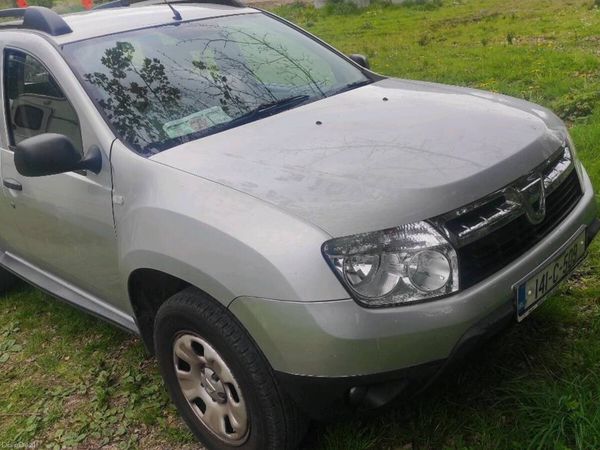Dacia Duster SUV, Diesel, 2014, Silver