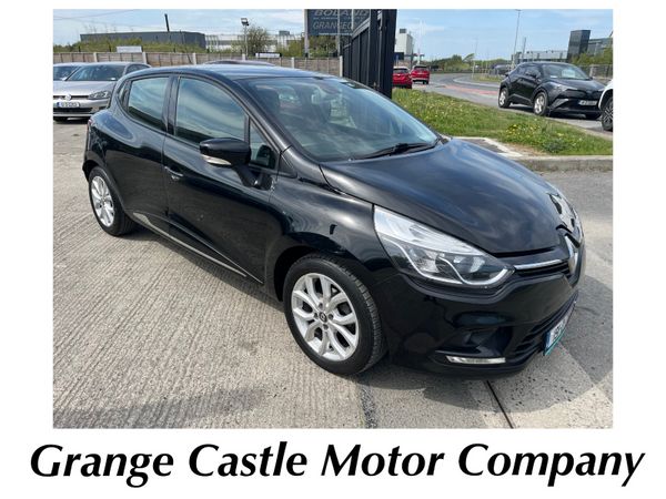 Renault Clio Hatchback, Petrol, 2019, Black