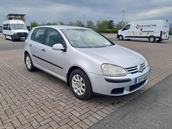 Volkswagen Golf Hatchback, Petrol, 2006, Silver