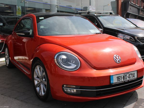 Volkswagen Beetle Hatchback, Petrol, 2016, Orange