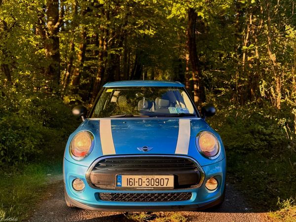 Mini One Estate/Jeep, Diesel, 2016, Blue