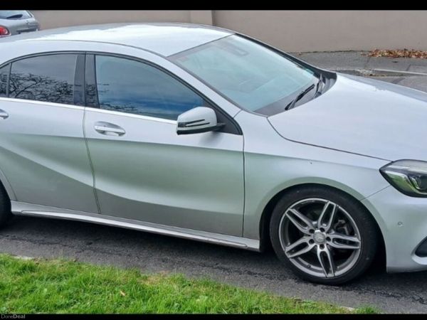 Mercedes-Benz A-Class Hatchback, Petrol, 2015, Silver