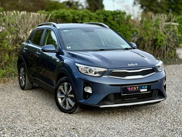 Kia Stonic Estate/Jeep, Petrol, 2022, Blue