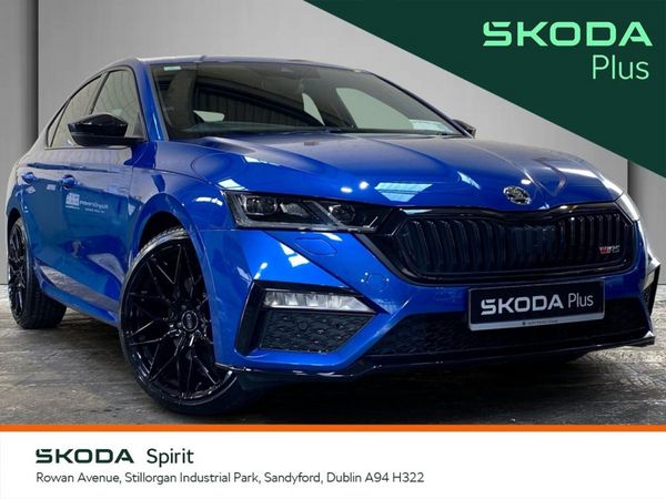 Skoda Octavia Saloon, Diesel, 2024, Blue