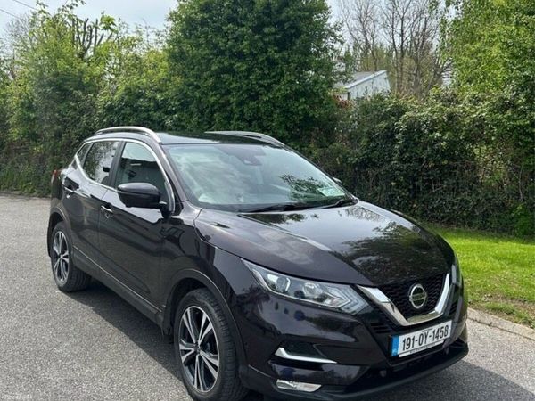 Nissan Qashqai Hatchback, Diesel, 2019, Black