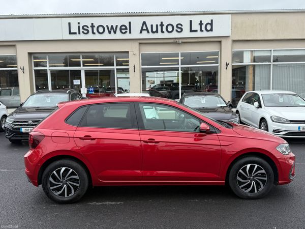 Volkswagen Polo Hatchback, Petrol, 2022, Red
