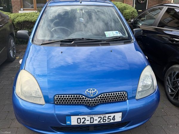 Toyota Yaris Hatchback, Petrol, 2002, Blue