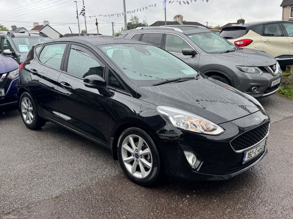 Ford Fiesta Hatchback, Petrol, 2018, Black