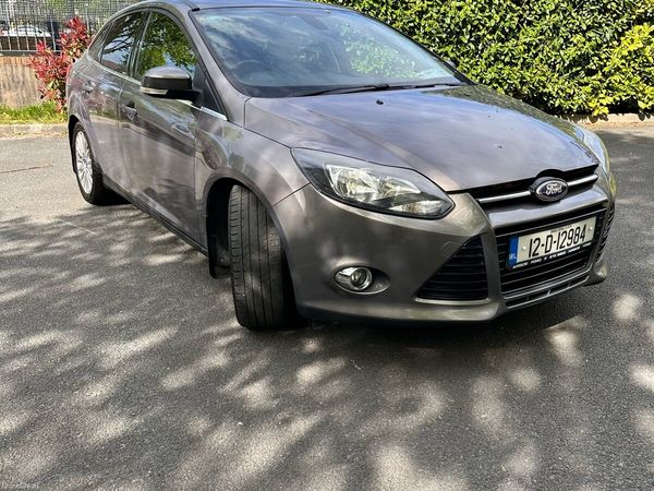 Ford Focus Saloon, Diesel, 2012, Brown