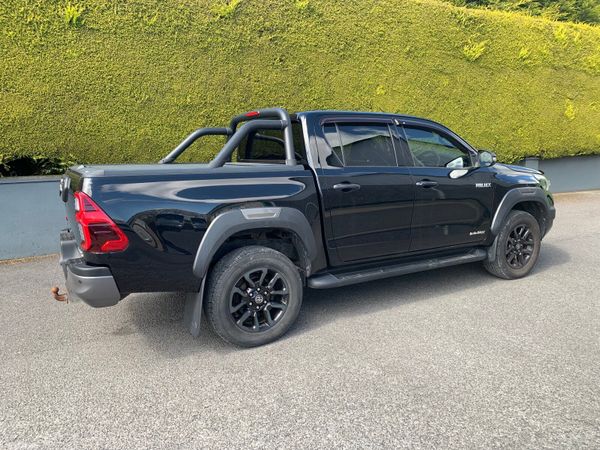 Toyota Hilux Pick Up, Diesel, 2021, Black