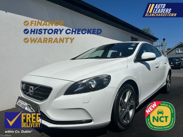 Volvo V40 Hatchback, Diesel, 2016, White