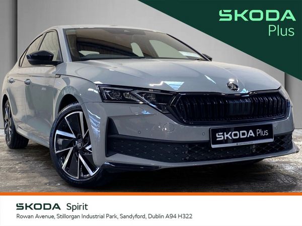 Skoda Octavia Saloon, Petrol, 2025, Grey