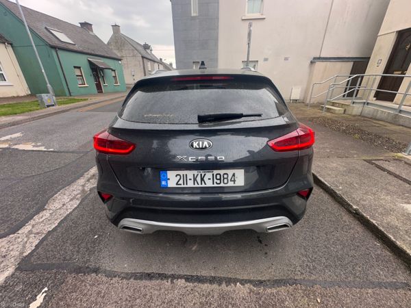 Kia XCeed Hatchback, Petrol Plug-in Hybrid, 2021, Grey