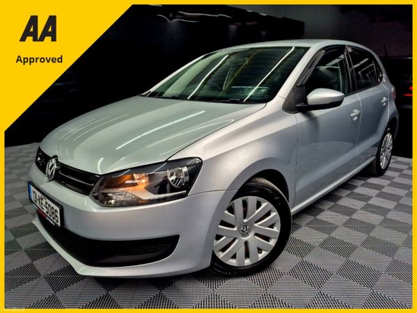 Volkswagen Polo Hatchback, Petrol, 2013, Silver