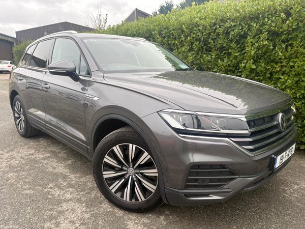 Volkswagen Touareg SUV, Diesel, 2019, Grey