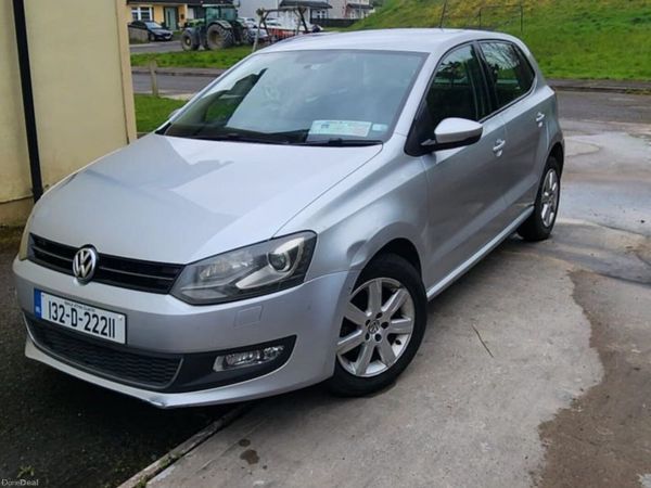 Volkswagen Polo Hatchback, Petrol, 2013, Silver