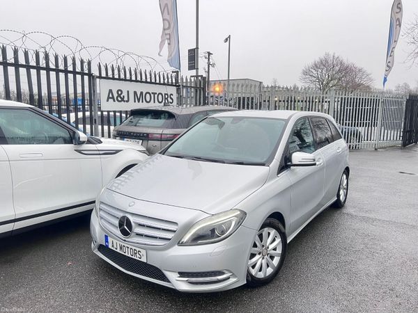 Mercedes-Benz B-Class Hatchback, Petrol, 2012, Silver