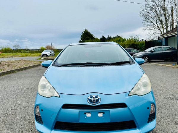 Toyota Aqua Hatchback, Petrol Hybrid, 2012, Blue