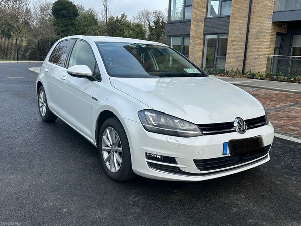 Volkswagen Golf Hatchback, Petrol, 2016, White