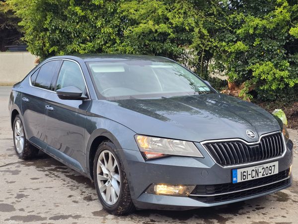 Skoda Superb Hatchback, Diesel, 2016, Grey