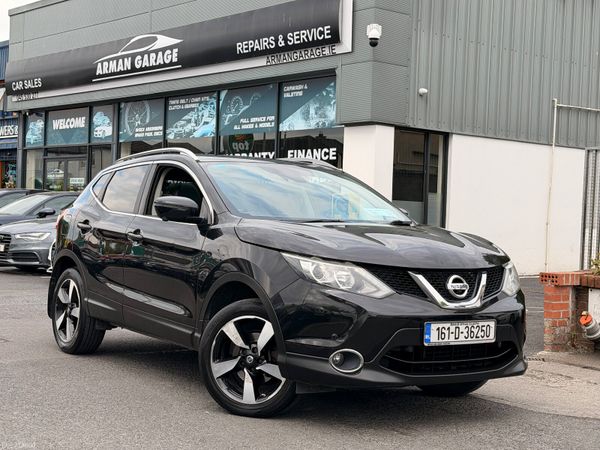 Nissan Qashqai Hatchback, Diesel, 2016, Black