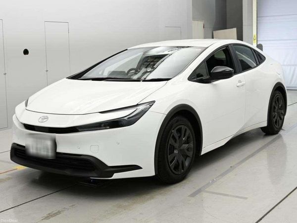 Toyota Prius Saloon, Petrol Hybrid, 2024, White