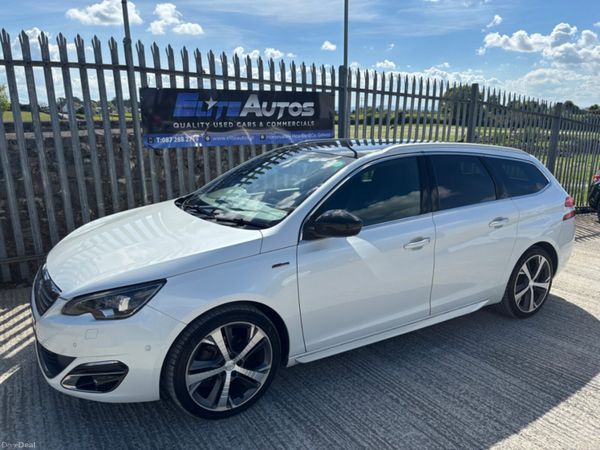 Peugeot 308 Estate, Petrol, 2015, White