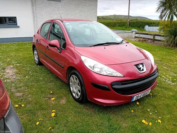 Peugeot 207 Hatchback, Petrol, 2008, Red