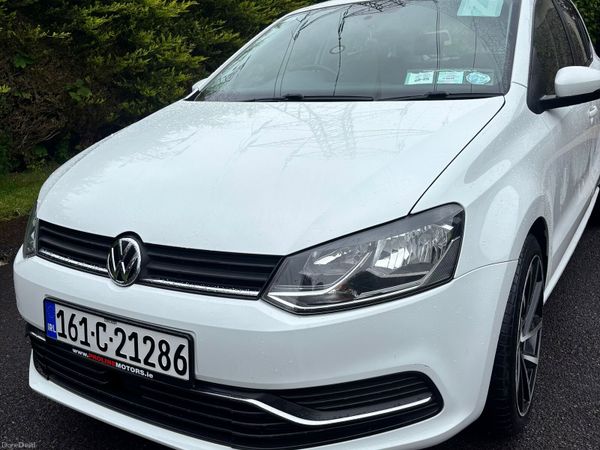 Volkswagen Polo Hatchback, Petrol, 2016, White