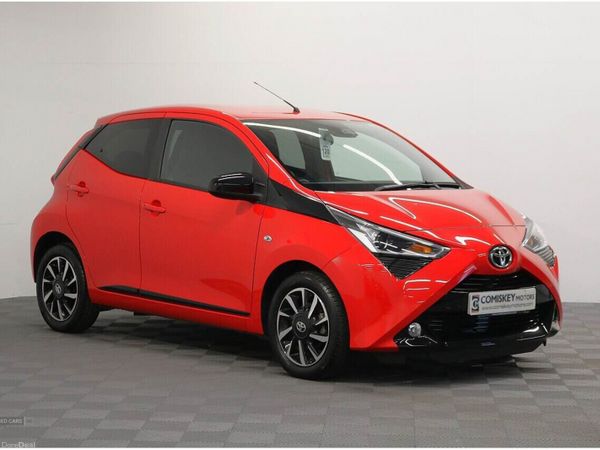 Toyota Aygo Hatchback, Petrol, 2021, Red