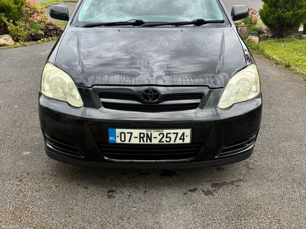 Toyota Corolla Hatchback, Petrol, 2007, Black