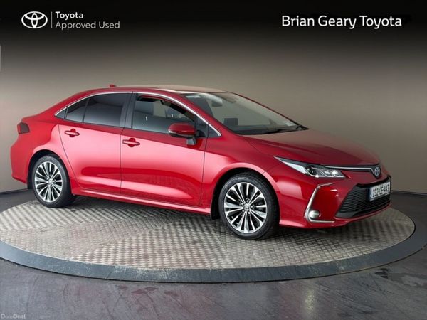Toyota Corolla Saloon, Petrol Hybrid, 2023, Red