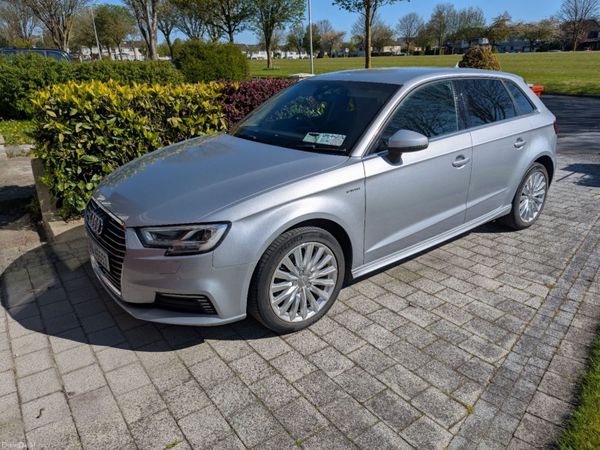 Audi A3 Hatchback, Petrol Plug-in Hybrid, 2018, Silver