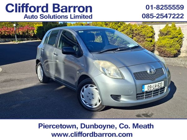 Toyota Yaris Hatchback, Petrol, 2009, Silver